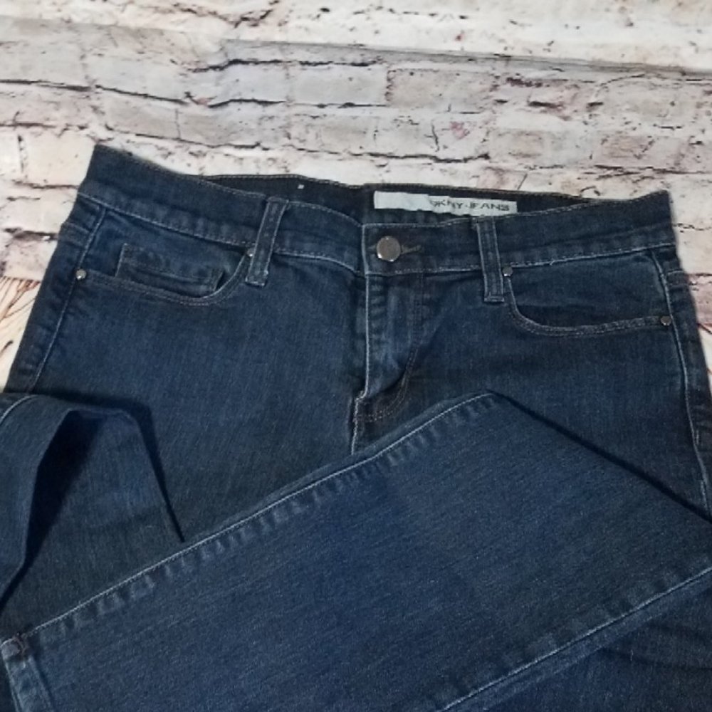 DKNY Straight Jeans, 5-Pocket Design, size 4x30 - Picture 4 of 8